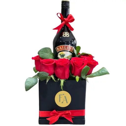 Caja con rosas rojas importadas y baileys